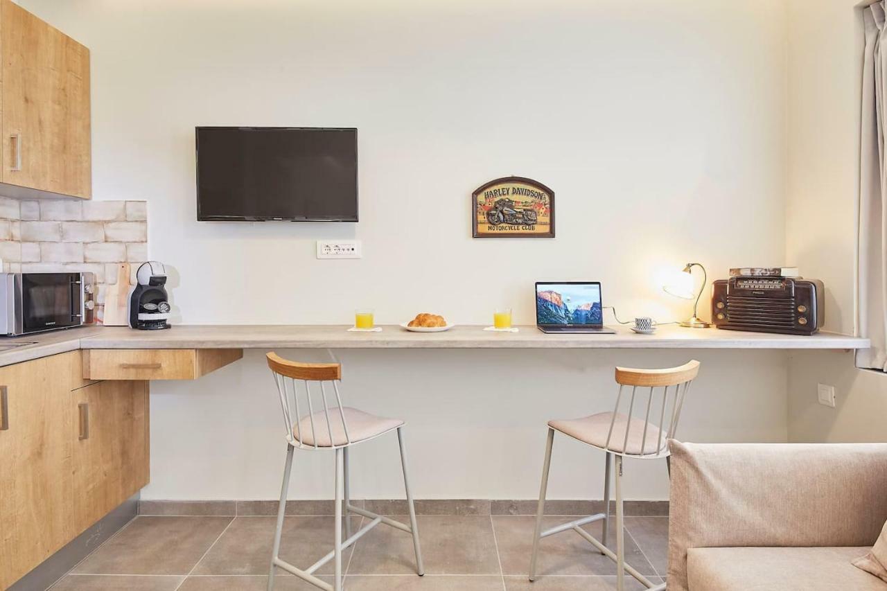 אתונה Stay In A Hip Decorated Studio Near Acropolis! מראה חיצוני תמונה